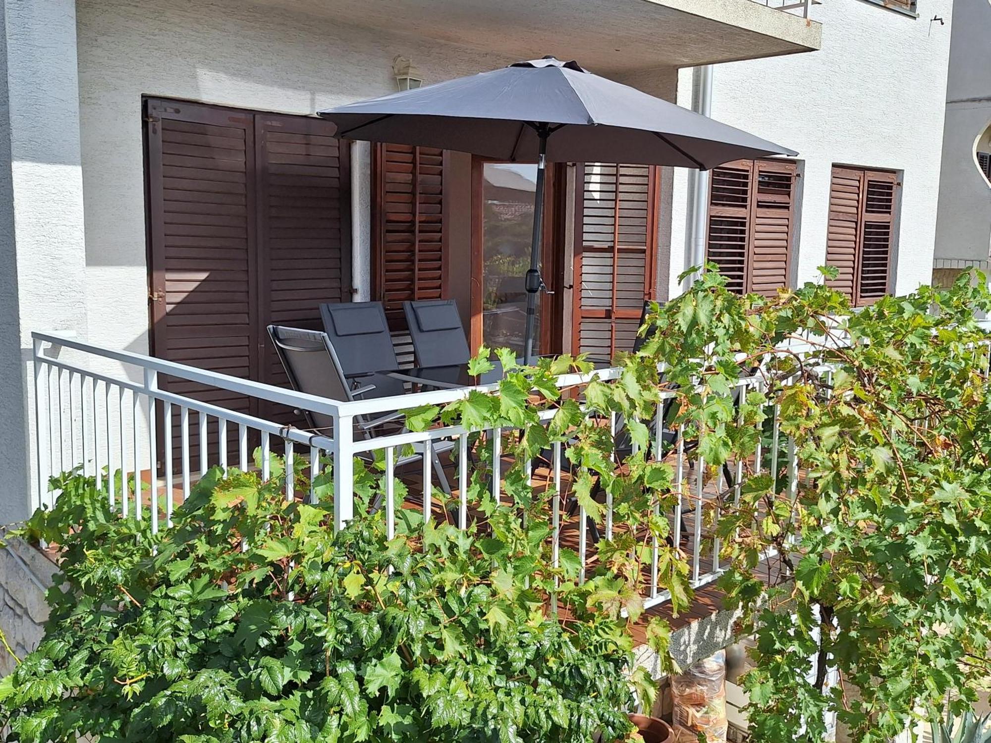 Adriatic Leisure Apartment Novi Vinodolski Esterno foto